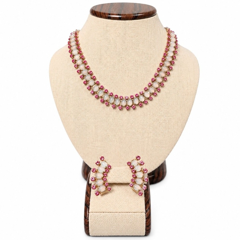 ⚜️27. 1950s Hattie Cargenie Necklace & Earrings Set